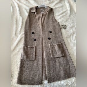 ACTIVE USA SLEEVELESS CARDIGAN